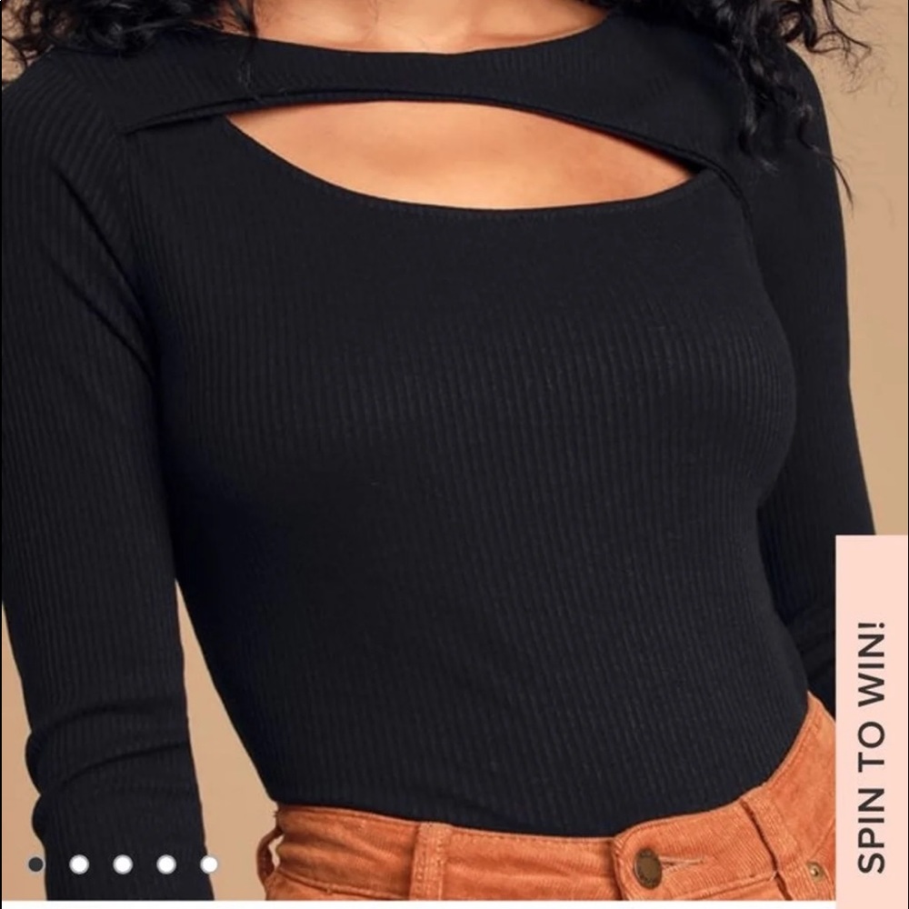 Ribbed Cut Out Top